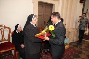 Slovo trojiških sester 42
